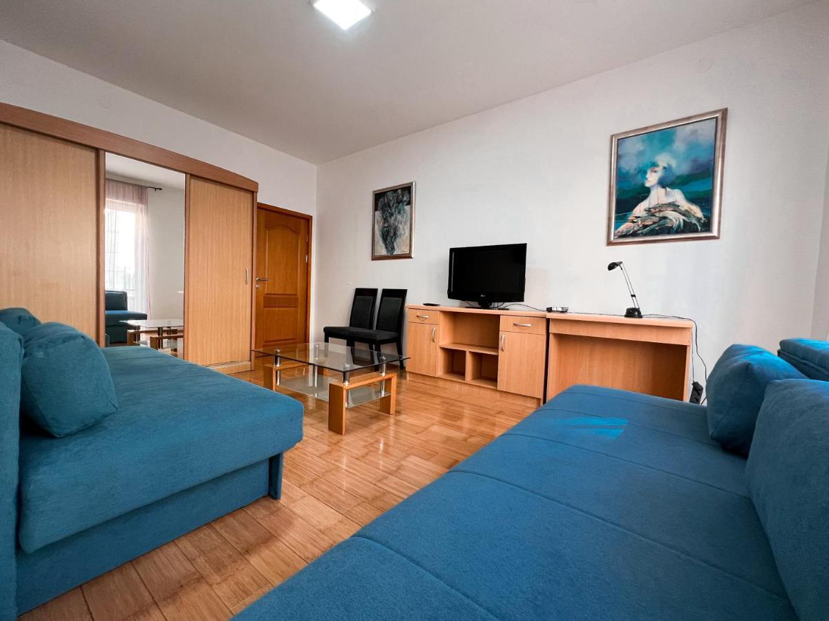 Apartamento Stan Na Dan Sebastijan Banja Luka Exterior foto